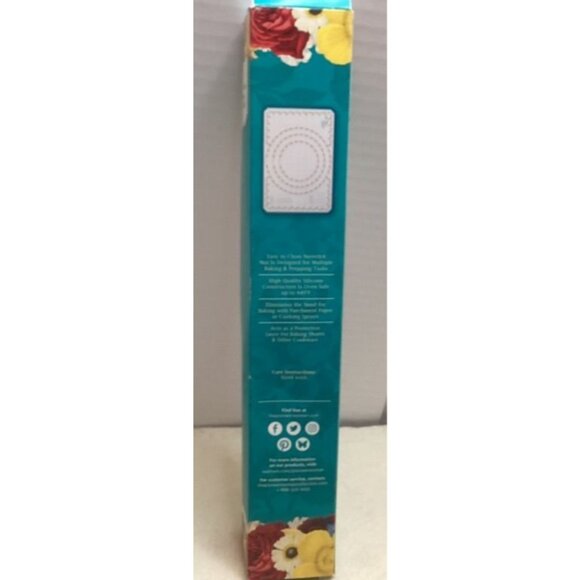 The Pioneer Woman Keepsake Floral Garden Silicone Baking Mat 12.5" X 24.5" Non-S - Picture 2 of 6